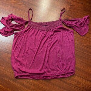 *NWT Aeropostale Pink Peekaboo Shoulder Top, Small